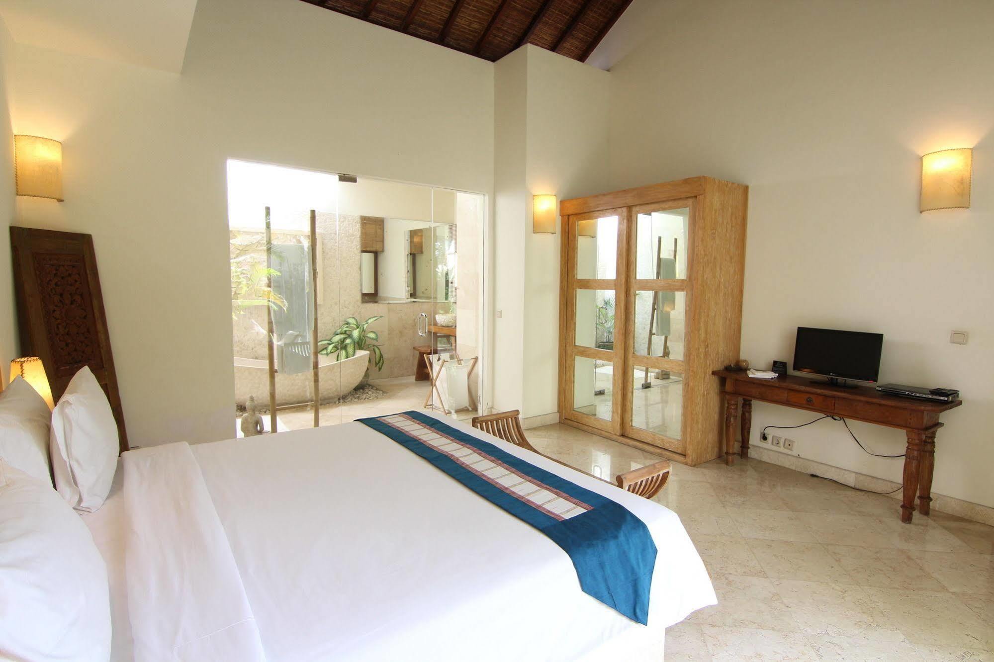 विला Mayana Canggu (Bali)